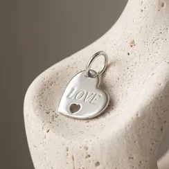 Сердце LOVE подвеска из серебра