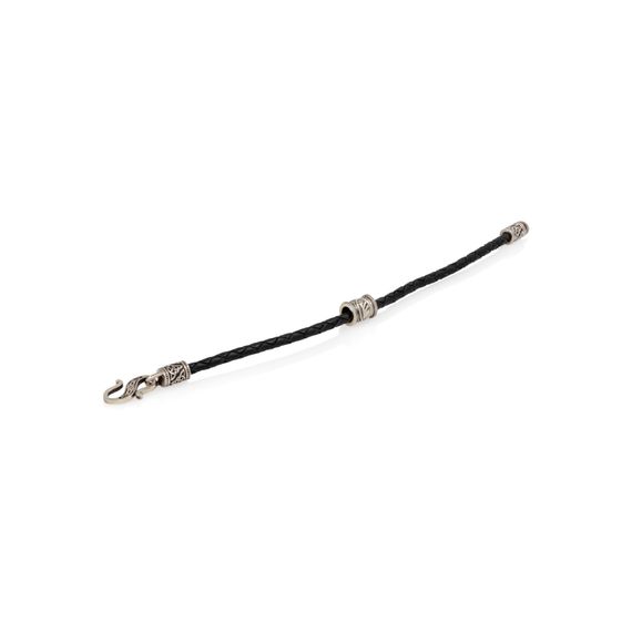 Браслет гайтан черный 3 мм с руной Феху Мельхиор, вид развернутый