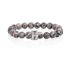 Браслет Защита и уверенность из натуральной серой яшмы с руной Альгиз в форме куба из серебра 925