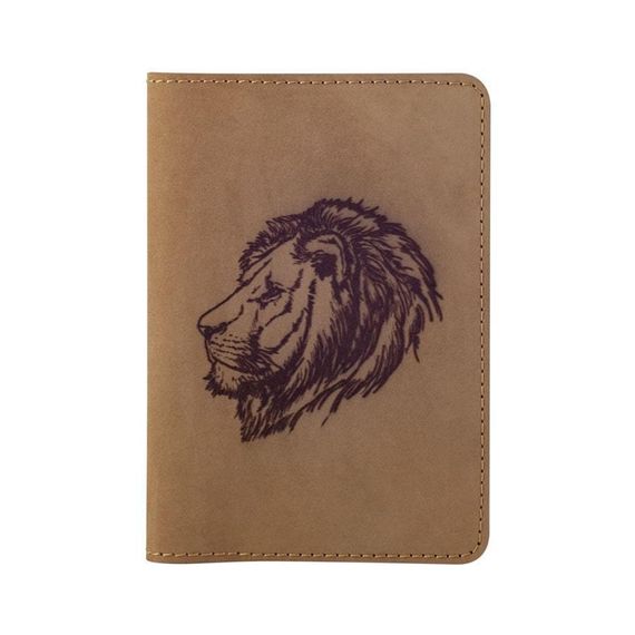 Обложка для паспорта Лев светло коричневого нубука на белом фоне.