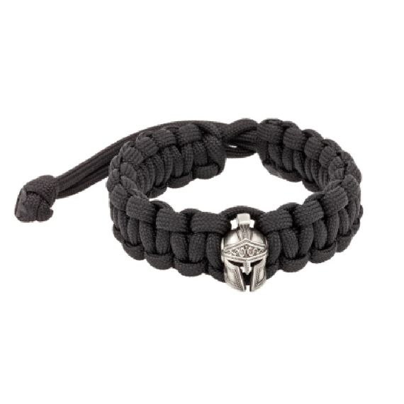 Браслет с шармом Спартанский шлем из мельхиора - чёрный паракорд, фото 1