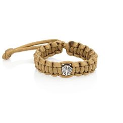 Браслет с шармом Щит и меч из мельхиора - армейский паракорд