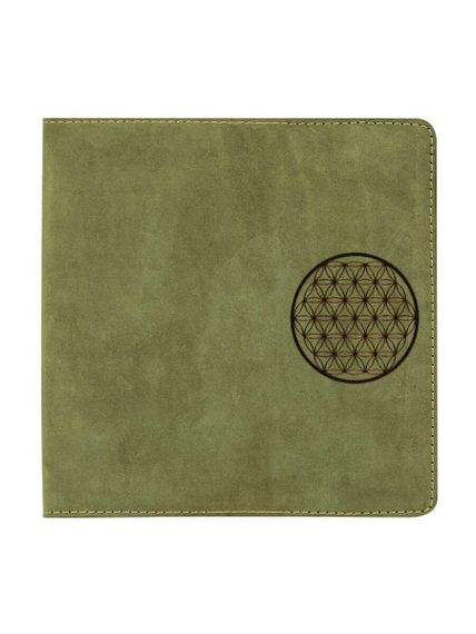 Фото функционального кошелька Цветок жизни из зеленого нубука, развернутый вид.