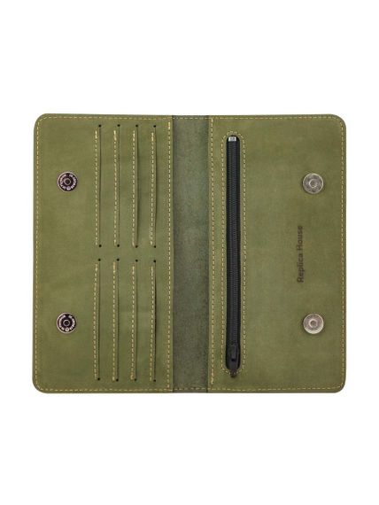 Фото высокого кошелька Лев из зеленого нубука, развернутый вид без наполнения.