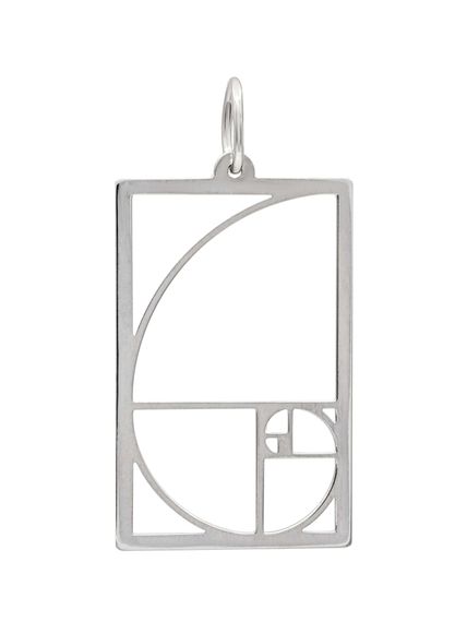 Фото подвески золотое сечение в квадратном контуре из серебра, вид анфас.