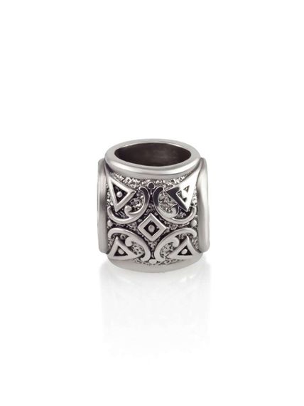 Шарм «Репейник удачи» из серебра, вид сбоку сверху