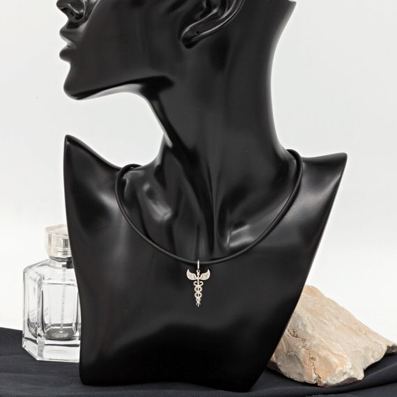 Подвеска Кадуцей жезл - кулон из серебра 925 пробы на постаменте