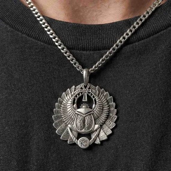 Жук Скарабей большой - кулон из серебра О товаре, живое фото