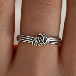 Кольцо Узел из серебра 925 пробы