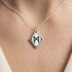 Подвеска Руна Манназ - кулон из серебра 925