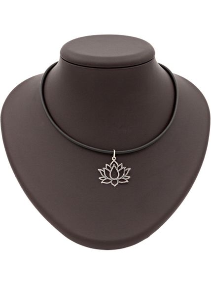 Подвеска «Лотос» из серебра на постаменте