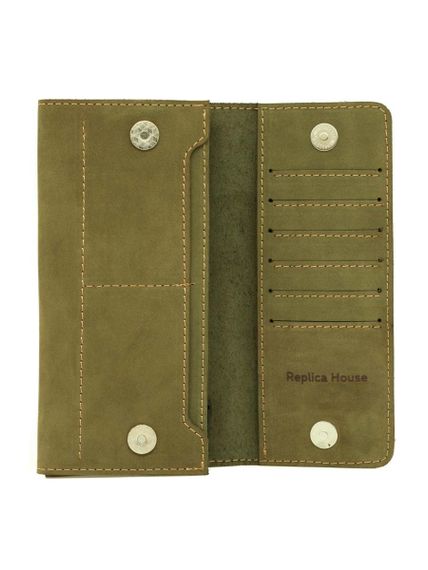 Фото функционального кошелька Древо жизни из светло зеленого нубука, развернутый вид без наполнения.