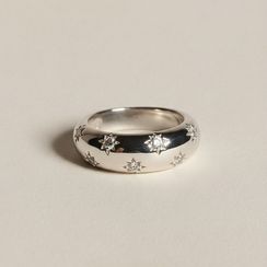 Кольцо Звезды из серебра 925 пробы с фианитами