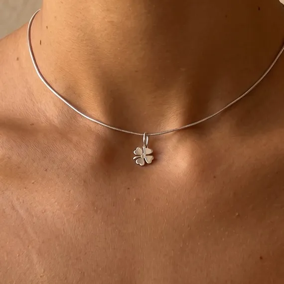 Клевер удачи малый - подвеска из серебра, живое фото 4