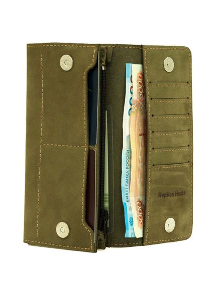 Фото функционального кошелька Древо жизни из светло зеленого нубука, развернутый вид с наполнением.