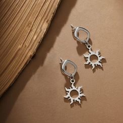 Серьги-пусеты с подвеской Солнце из серебра 925 пробы