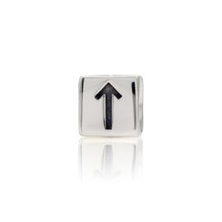 Шарм куб с руной Тейваз - подвеска из серебра 925 пробы