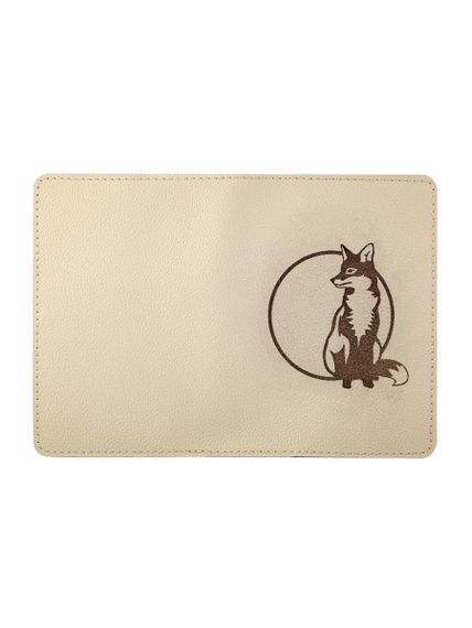 Изображение обложки Лиса из натуральной кожи молочного цвета в развернутом виде на белом фоне.