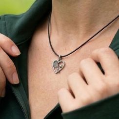 Подвеска на шею Теннисная ракетка в сердце мельхиор