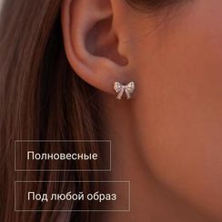 Серьги-пусеты Бант симметричный из серебра 925 пробы