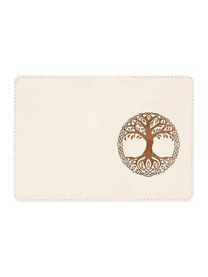 Фото обложка для паспорта Древо жизни молочная в развернутом виде.