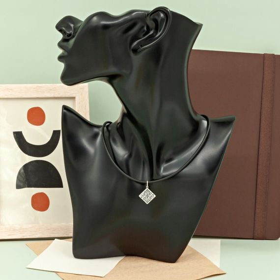 Кулон Ромб иллюминатов - подвеска из серебра со знаком масонов на постаменте 2