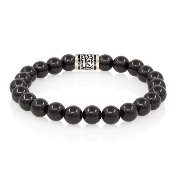 Браслет на руку из натурального черного кварца с шармом число 13, вид сзади