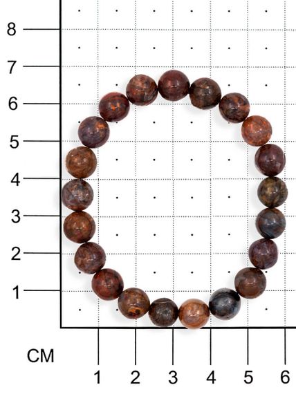 Браслет из камней петерсита темного, на размерной сетке
