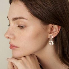 Серьги-пусеты с подвеской Солнце из серебра 925 пробы