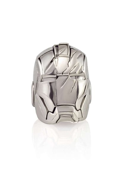 Фото бусины Silver Centurion из серебра на белом фоне, вид анфас.