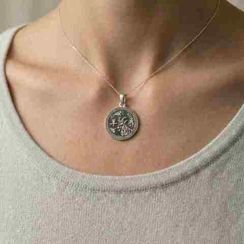 Китайский знак зодиака Коза - подвеска из серебра