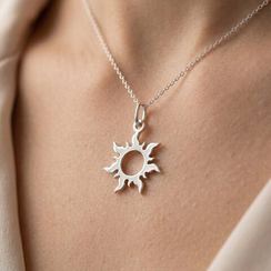 Кулон Солнце малое - подвеска из серебра