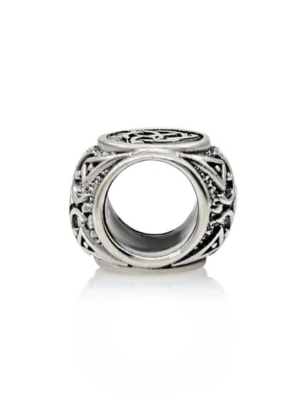 Купите шарм Триглав из серебра 925 пробы с доставкой, фото на белом фоне, бок шарма