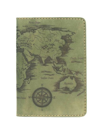 Фото обложка для паспорта в виде карты из нубука зеленого цвета.