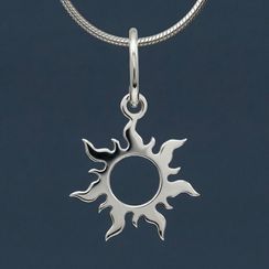 Кулон Солнце малое - подвеска из серебра