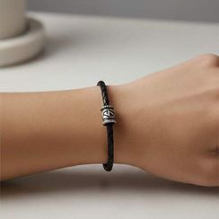 Браслет гайтан из натуральной кожи с руной Соулу мельхиор