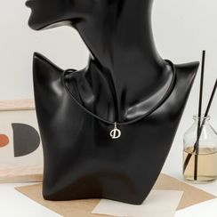 Подвеска в виде буквы Д - кулон из серебра 925 пробы