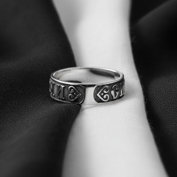 Кольцо Спаси и сохрани из серебра, живое фото 4