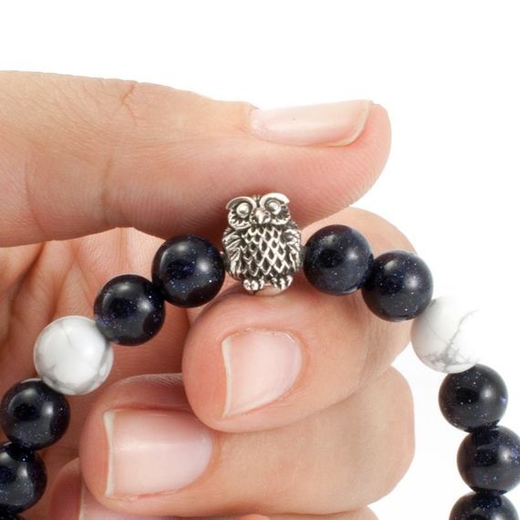 Шарм Совёнок в браслете.