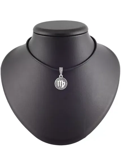 Фото Дева знак зодиака кулон из серебра, вид на постаменте.