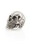 Фото бусина череп Skull Victory из мельхиора, вид в полуоборот.